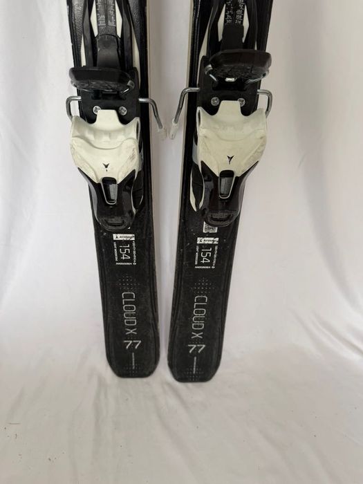 Ski Schiuri all-mountain Atomic Cloud X77 154 cm