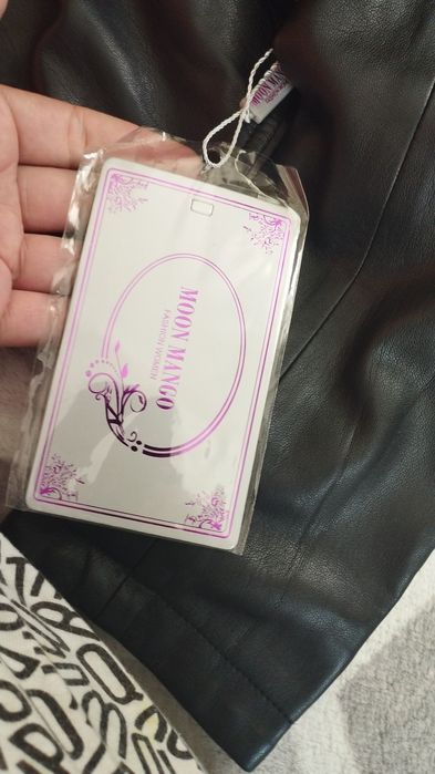 Продам новую куртку