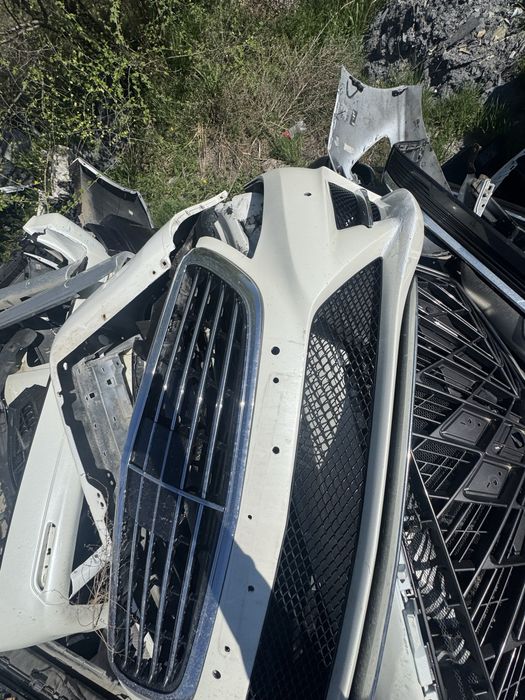 продам б/у бампера под восстановление