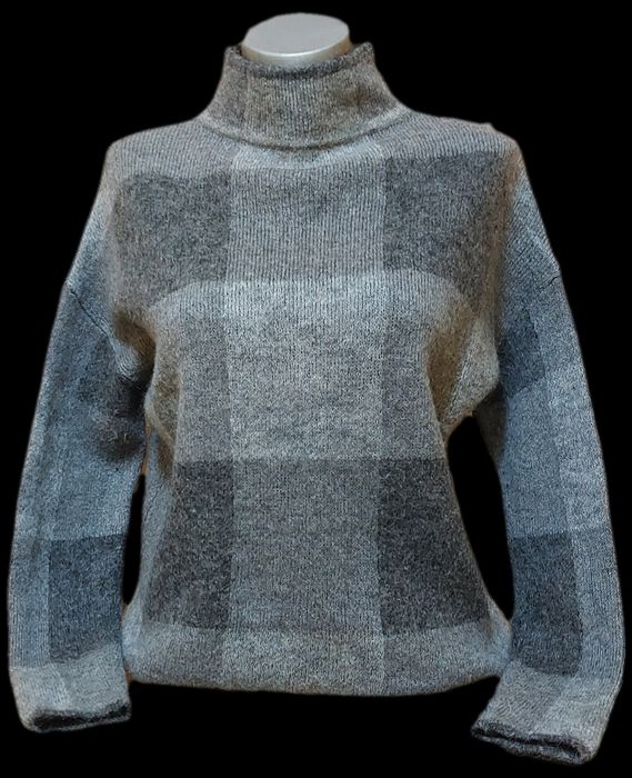 Пуловер BASLER. размер М/L. 31%MOHAIR 26% SCHURWOLLE.