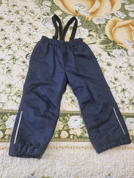 Продам детский весенний костюм, 98см