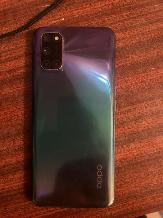 Оппо а72 в идеальном состоянии