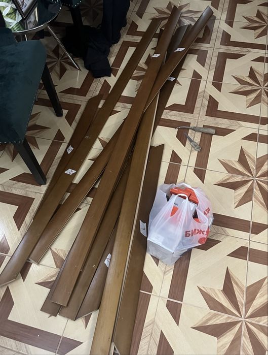 Продам деревянную дверь 3шт