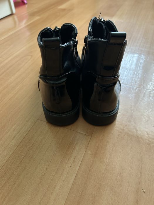 Ботиночки женские