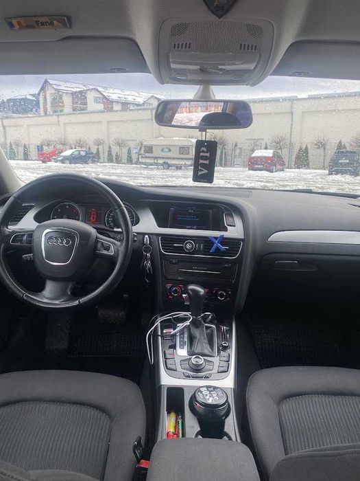 Audi A4 B8/ 2.0 TDI 143cp / Automata / 2011