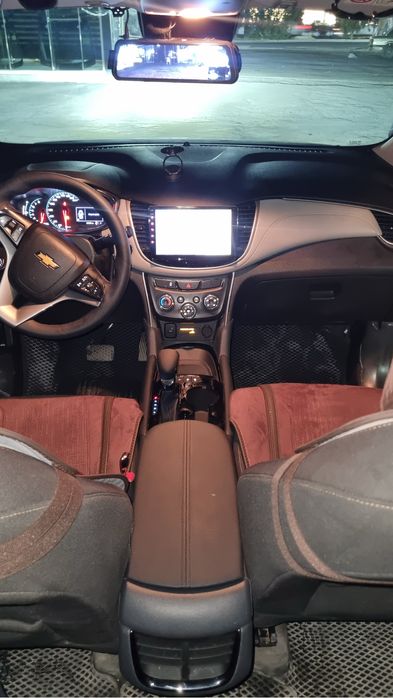 Treker 1  Malibu bar