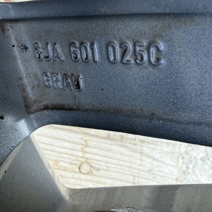 Алуминиеви джанти Seat 7J R16 ET 46 5x100 57.1 mm 6JA601025C ном 951