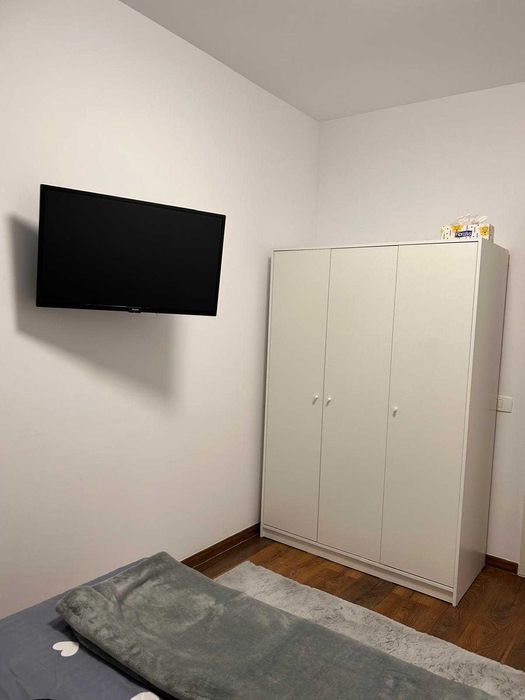 Inchiriez studio Maurer Residence