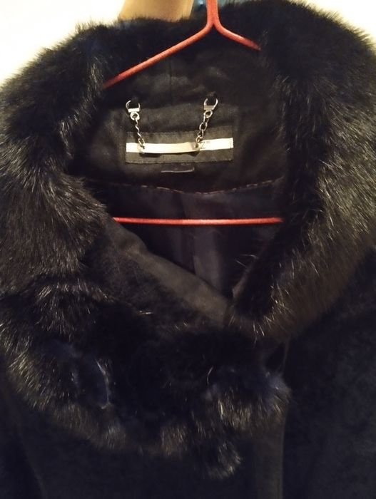 Продам куртки, шубку, плащ