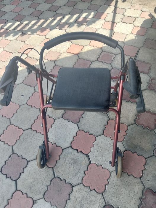 Каталка послеоперационная