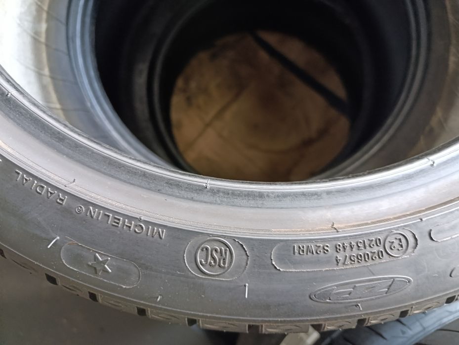 Două anvelope de vara 275 35 19 Michelin Primacy HP Runflat 2015