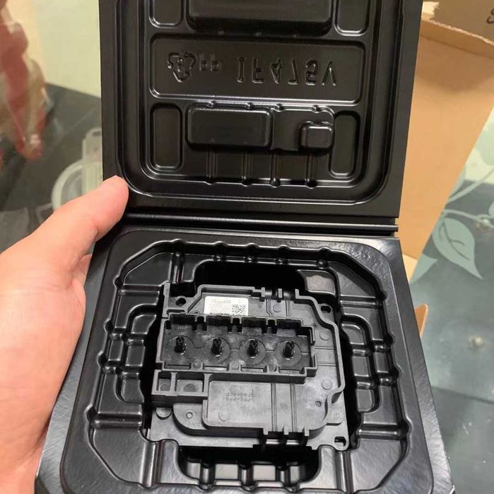 Широкоформатный принтер Натижной потолки