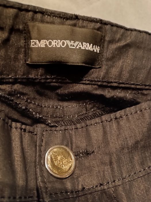 Мъжки панталон Armani.