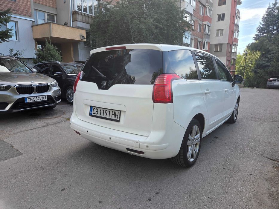Peugeot 5008 1.6 HDi -Декември 2010, Ван, Употребяван автомобил, В добро състояние, Дизел, 285 000км, Автоматични скорости, 112к.с., EURO 5, 1600см3,