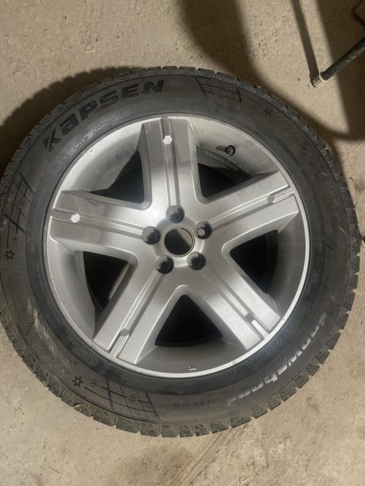Продам шины kapsen 215/60/17