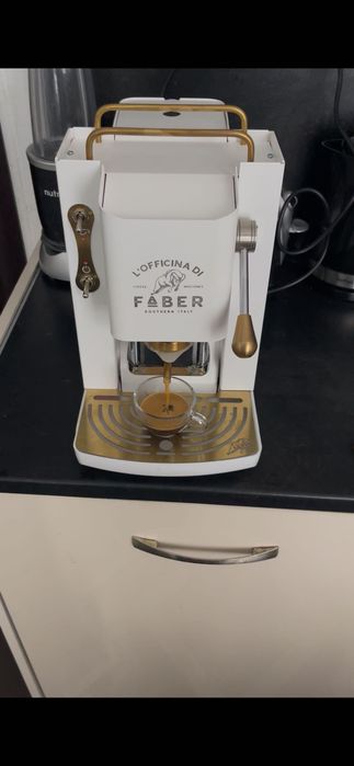 Кафемашина Faber Pro Deluxe с хартиени дози