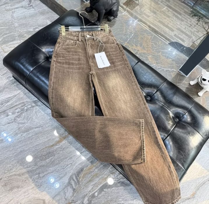 Продам джинсы новые