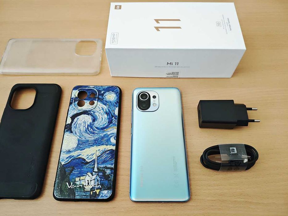 Xiaomi Mi 11, 8гб, 256гб, 6,81инча Amoled, 108мп камера, 4600mah