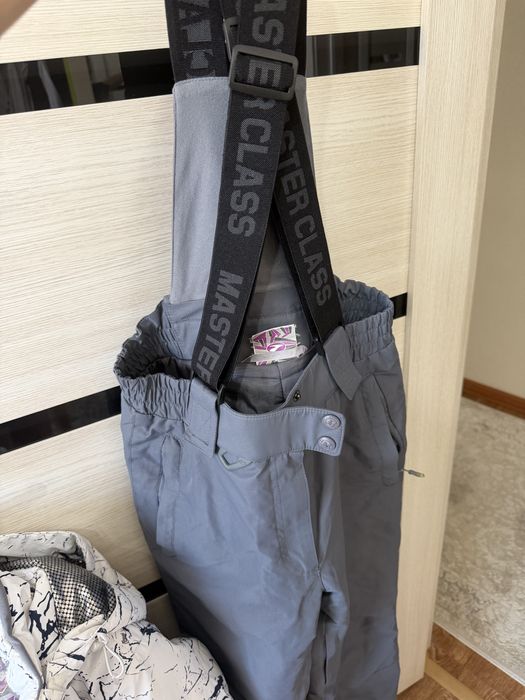 Продам лыжный костюм