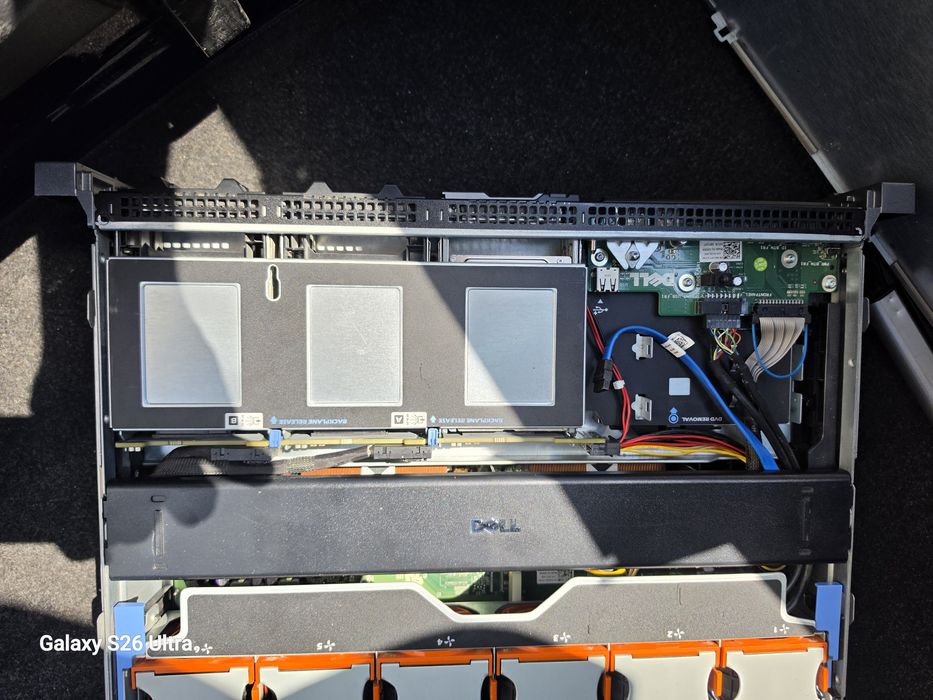 Компютър Dell workstation R5500