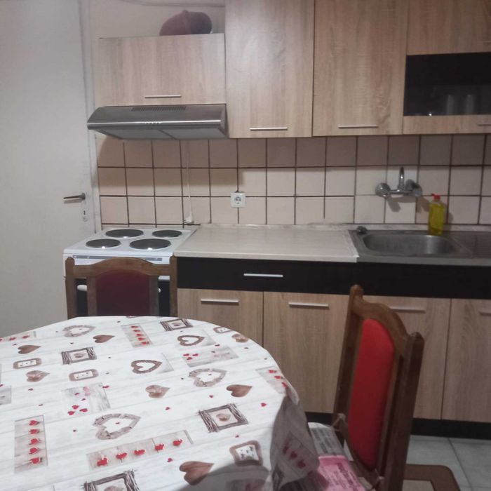 Апартамент под наем