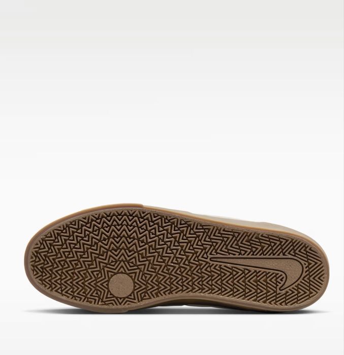 Кроссовки Nike, новые , р- р 38.5-39