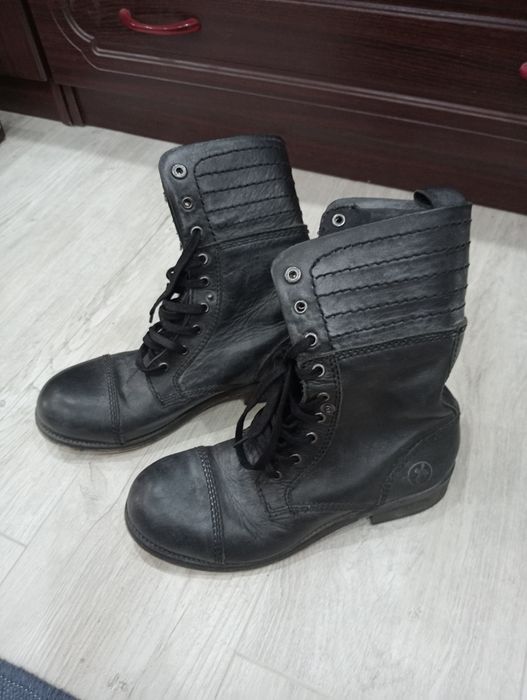 Продаются берцы кожаные