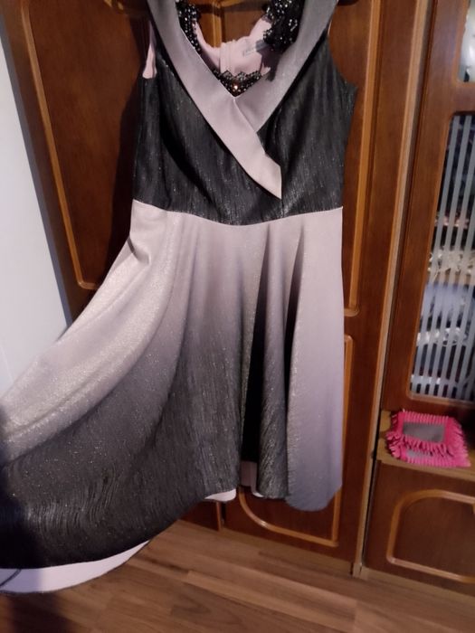 Se vinde rochie ocazii