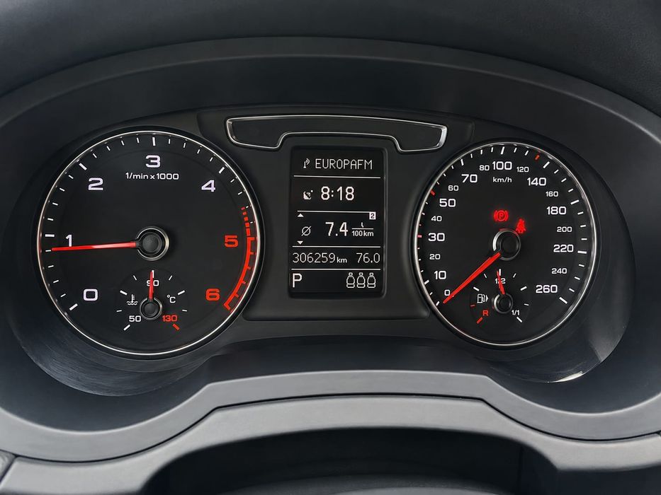 Audi q3 2.0 automat