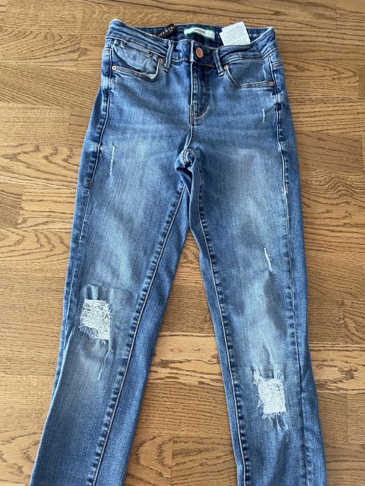 Дамски дънки Guess 25 размер