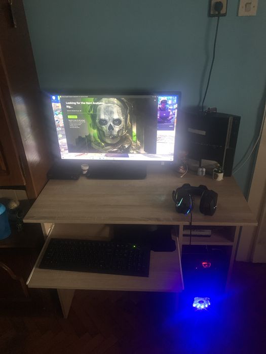 Salut am un pc de gaming la vănzare