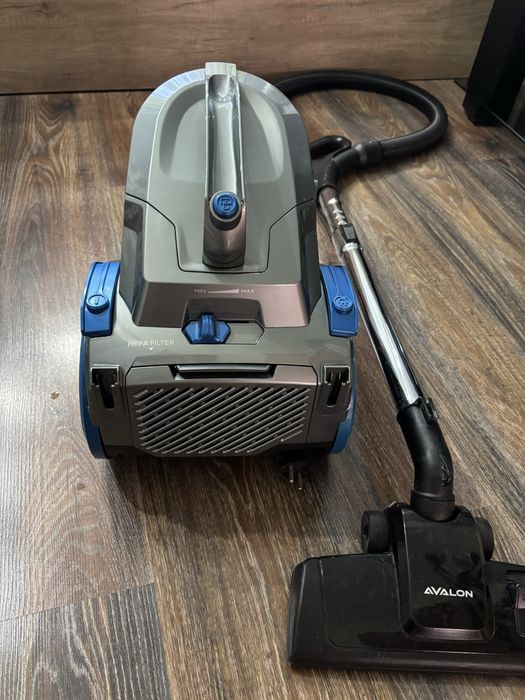 Продам пылесос в отличном состоянии