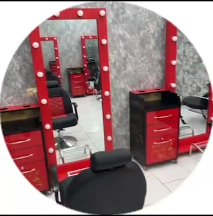 Goʻzallik saloni uchun mebellar srochna sotiladi