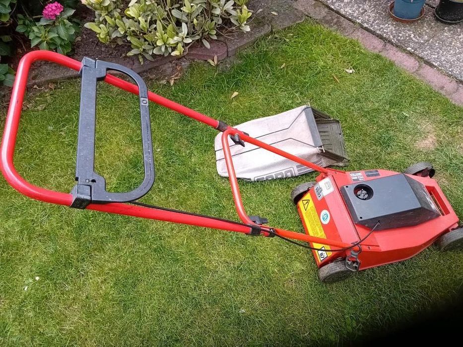 Masina de tuns iarba SABO 32ELH