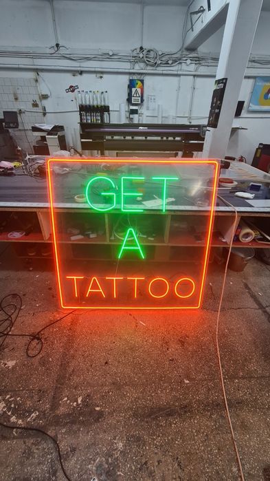 Reclame luminoase, litere volumetrice , casete luminoase