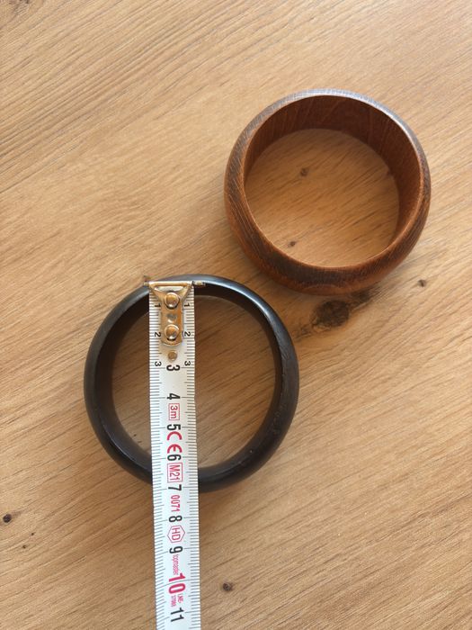 Дървени гривни от естествено дърво