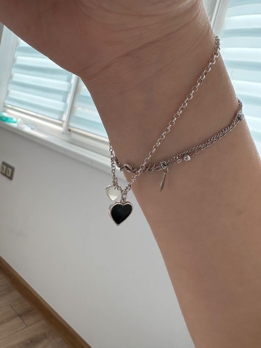 Сребърна дамска гривна