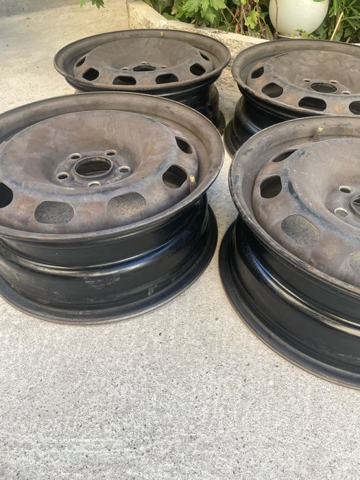 4 бр железни джанти 15 за Vw, audi,skoda и др