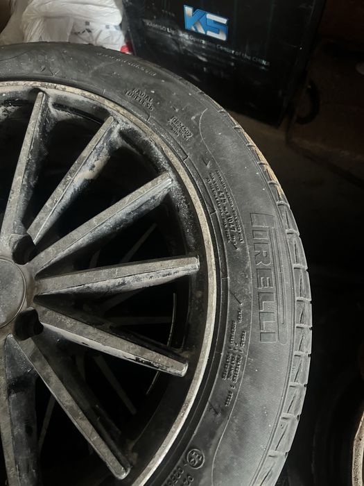 Комплект дисков с резиной