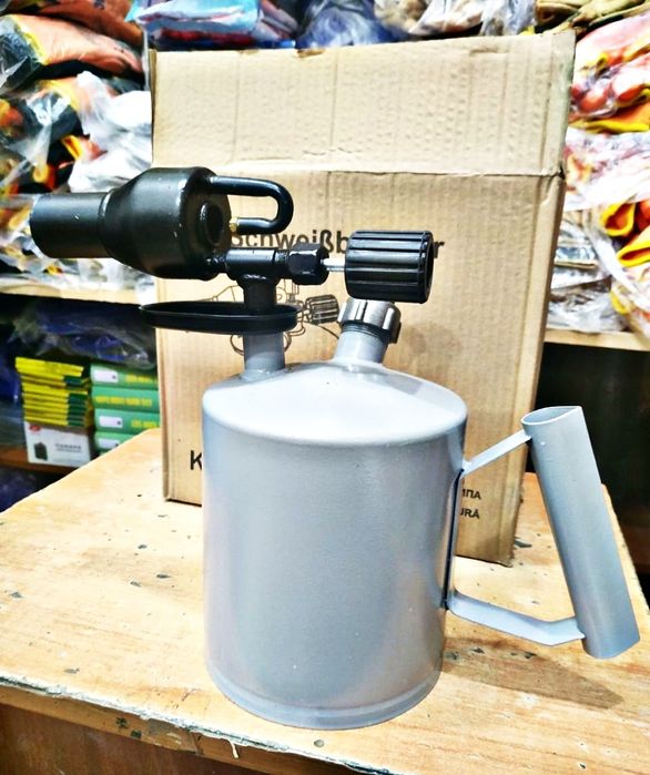 Паяльная лампа 200.000 Сум