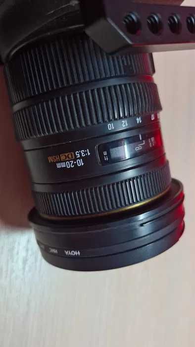 Canon 6D с клеткой и широкоугольный объектив Sigma 10–20