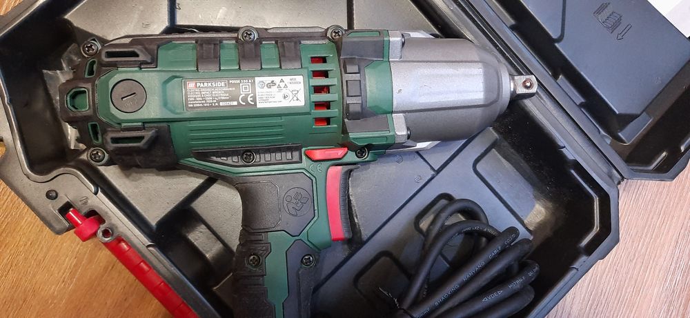 Maşină electrică de înşurubat cu impact tangenţial Parkside 550 A1,Nou