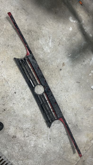 Решетка на volkswagen Golf 3