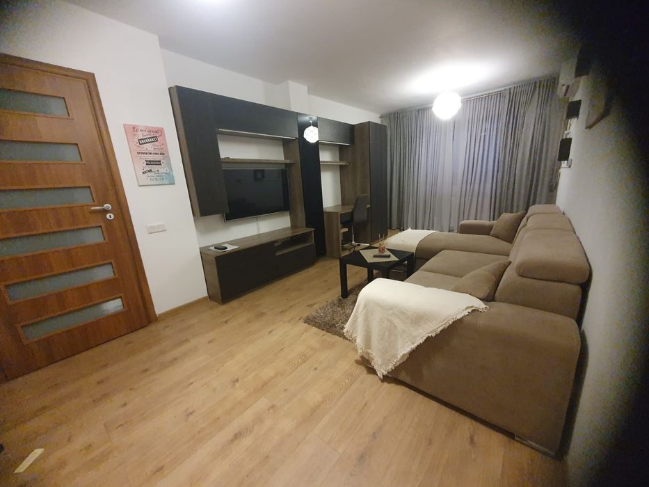 Închiriez 2 camere