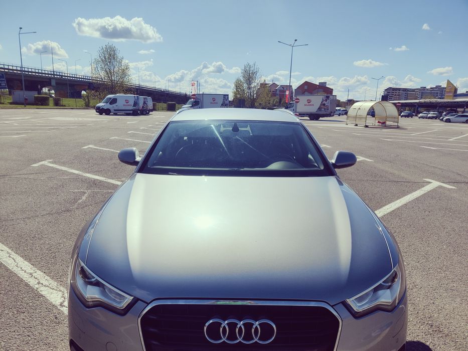 Vând Audi A6 2014 cutie manuala