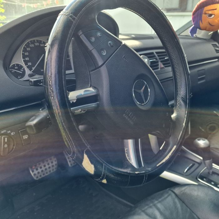 Mercedes-benz b200