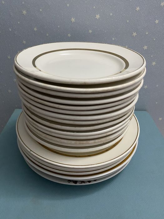 Тарелки б/у в отличном состоянии