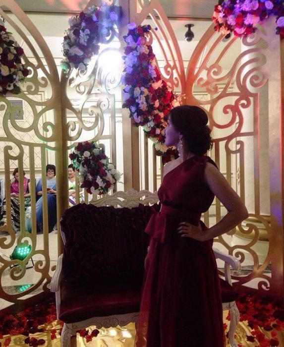 Красивое вечернее платье