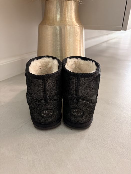 Ghete Emu,negru-argintiu