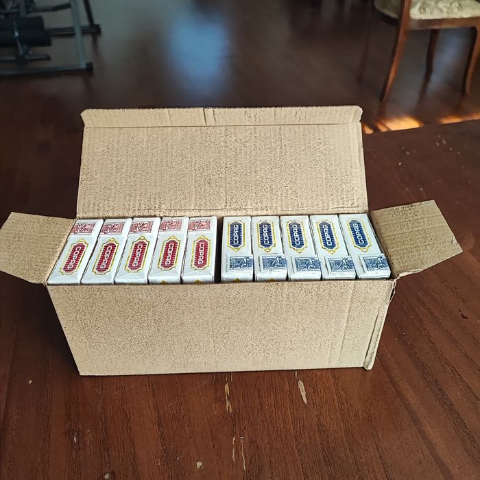 Продам пластиковые карты